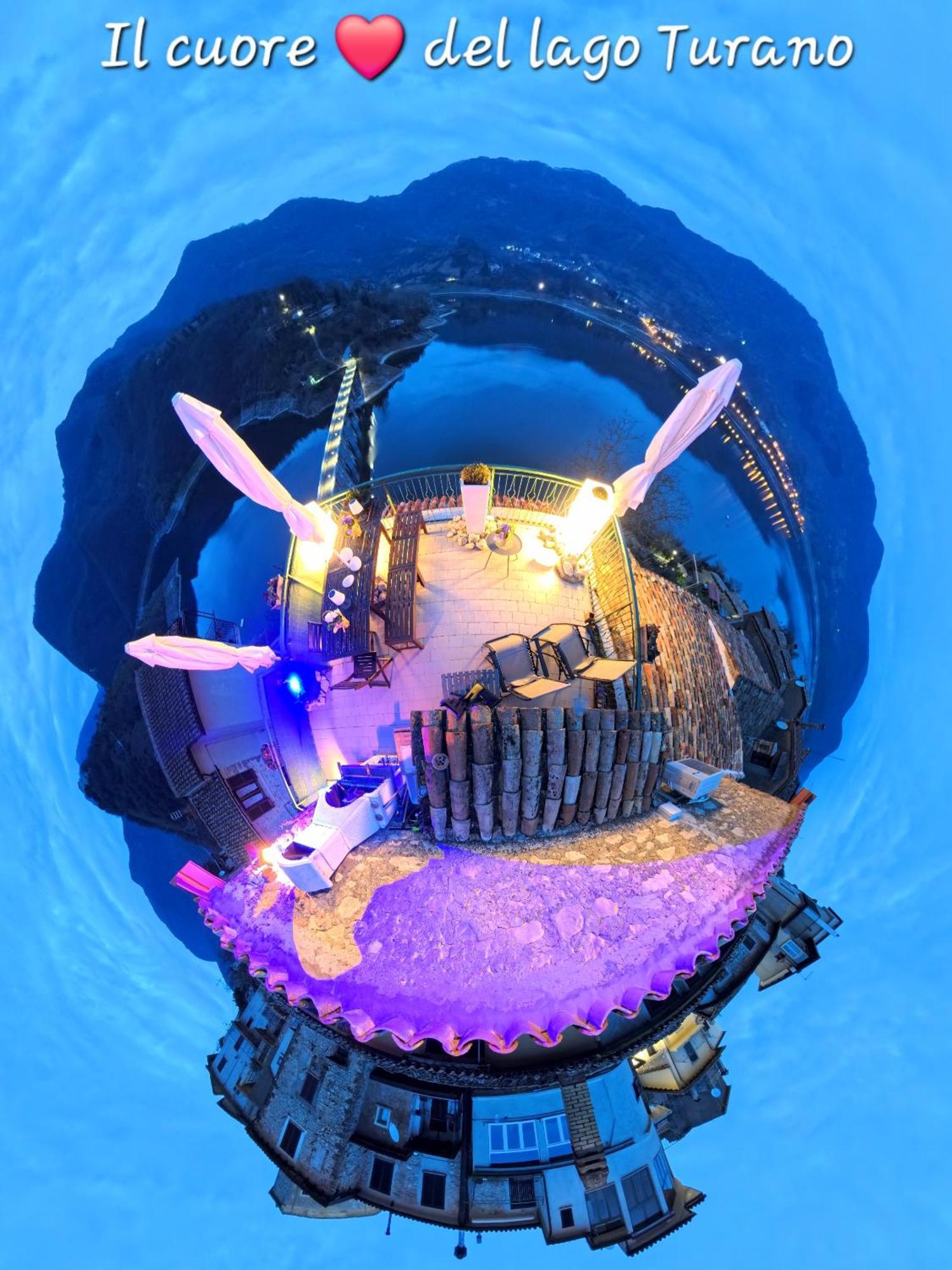 La Terrazza Sul Lago Turano Castel di Tora Exteriör bild